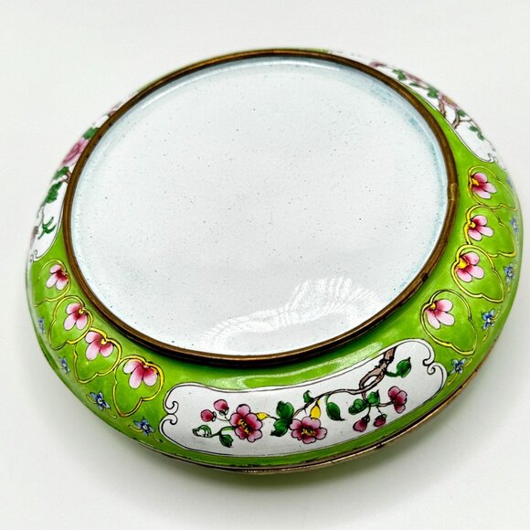 Vtg Hand-Painted Floral Enamel Trinket Box Birds & Blossoms 6" Diameter - Picture 14 of 16